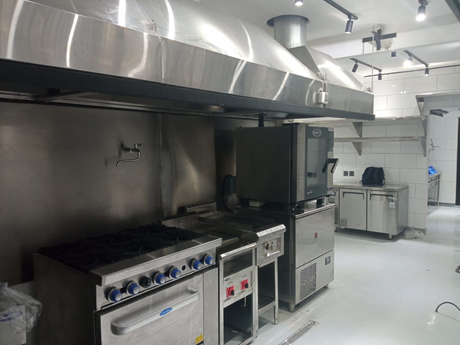 Complete stainless kitchen